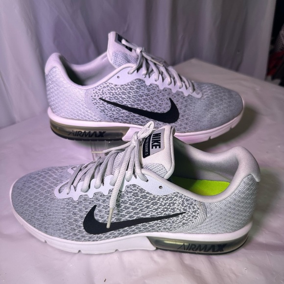 Nike Light Gray Running Shoes main image 12